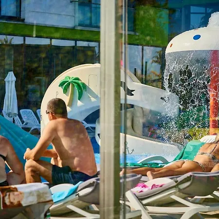Apartment Blue Shell Apartment- & Pool *