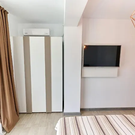 Apartamento Blue Shell Apartment- & Pool