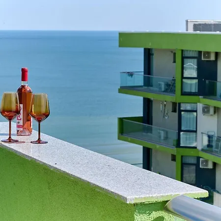 Appartement Blue Shell Apartment- & Pool